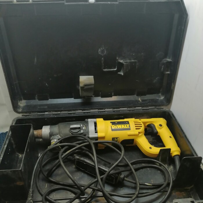 Мотор алмазного бурения DeWALT D21583