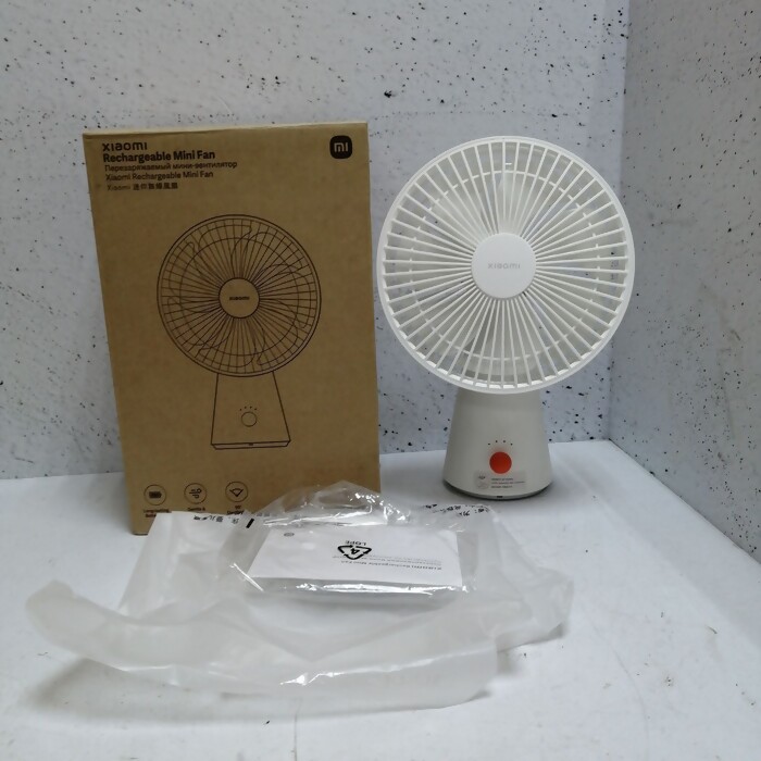 Вентилятор Xiaomi rechargeable mini fan