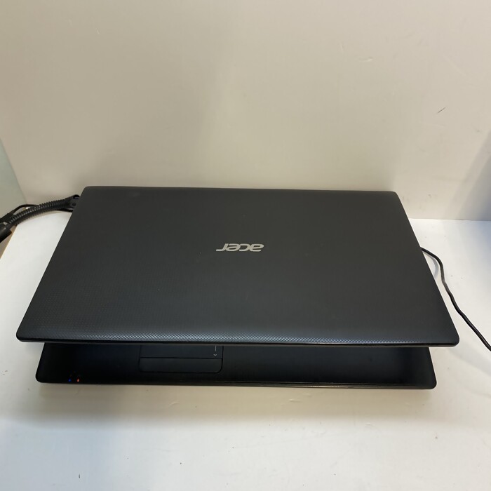 Ноутбук Acer pew71