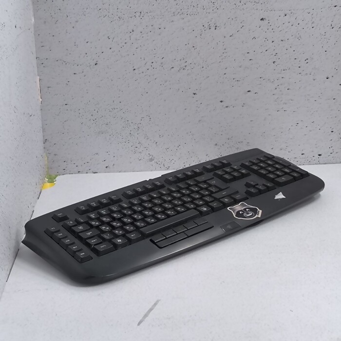 Клавиатура RAZER ANANSI RZ03-055