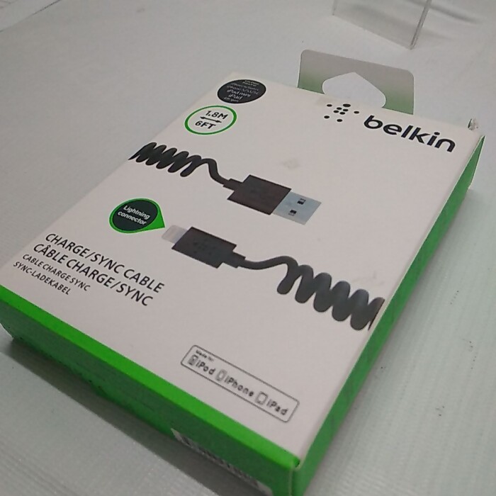 Зарядный кабель lightning-usb Belkin