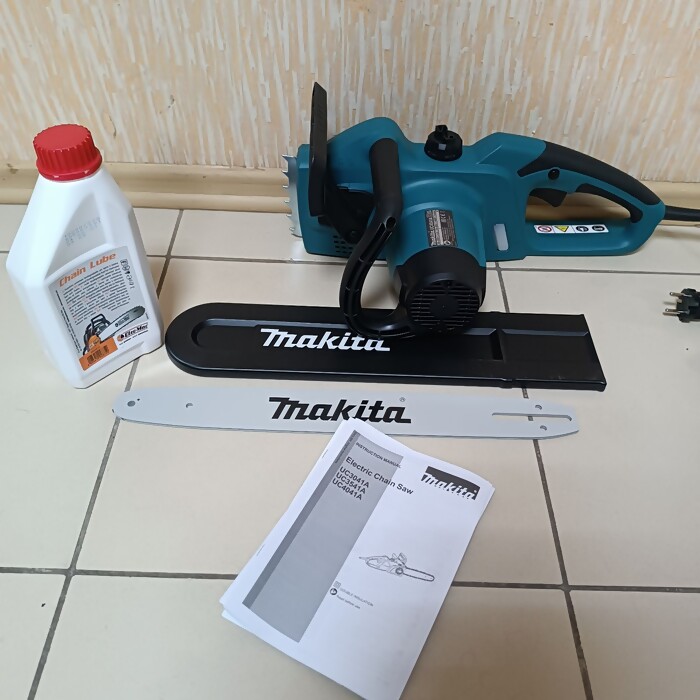 Электропила Makita UC4041A