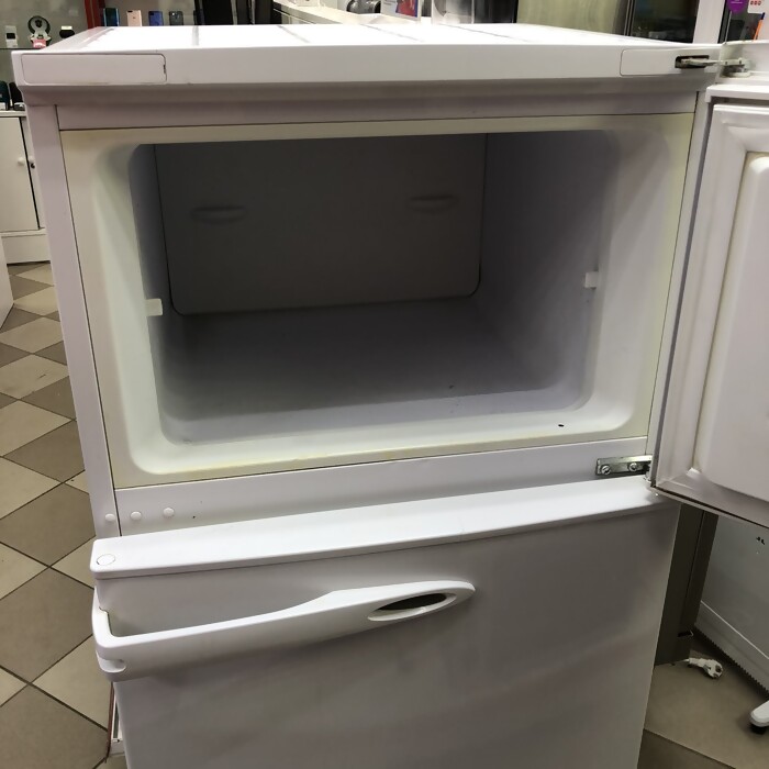 Холодильник Beko CN 327120