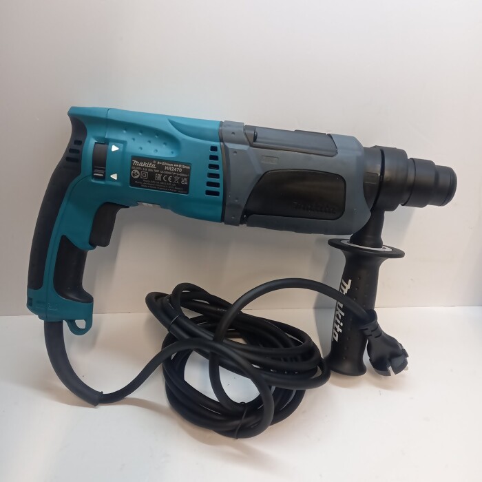 Перфоратор Makita HR2470