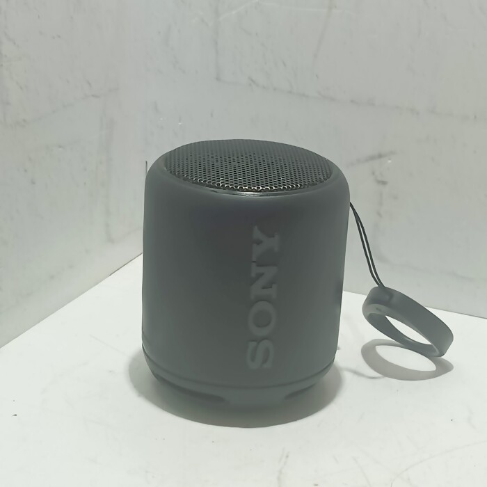 Портативная колонка Sony SRS-XB10