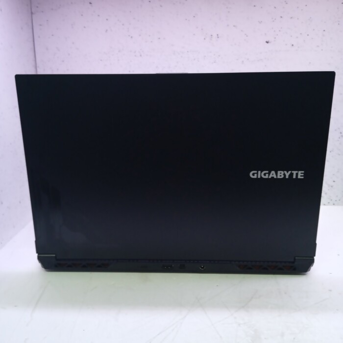 Ноутбук Gigabyte G5 GD-51RU123SD