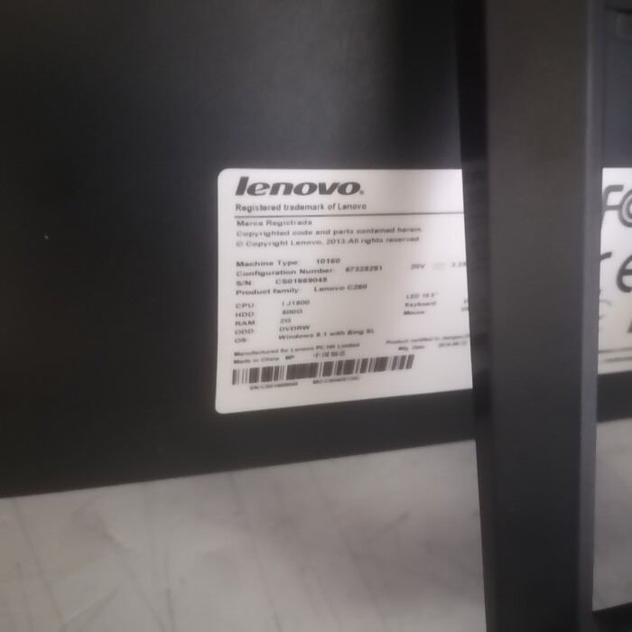 Моноблок Lenovo C260