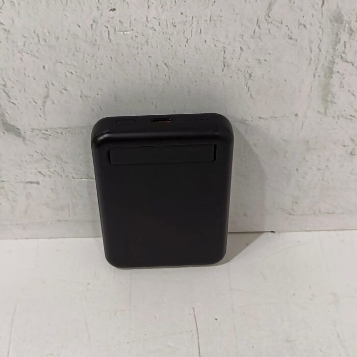 Внешний аккумулятор EnergEA MagPac MINI 10000mAh MagSafe 15W