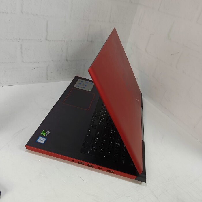 Ноутбук Dell G5 5587