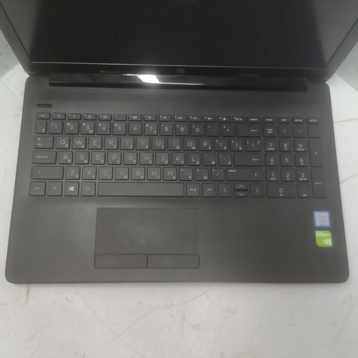 Ноутбук HP 15-sq1355ur