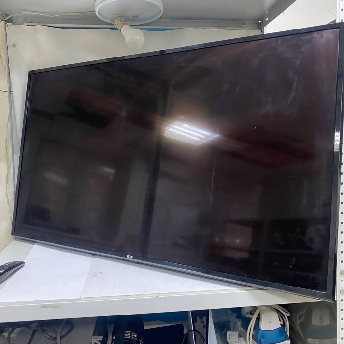 SMART-TV Телевизор LG 49UM7090PLA