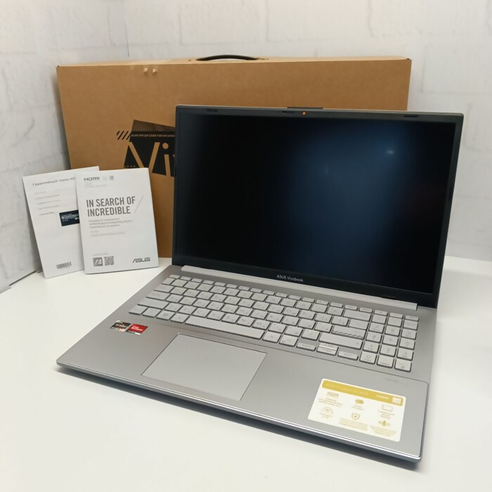 Ноутбук Asus Vivo book 15 E1504F