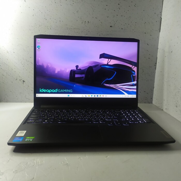 Ноутбук Lenovo Gaming 3 15IHU6