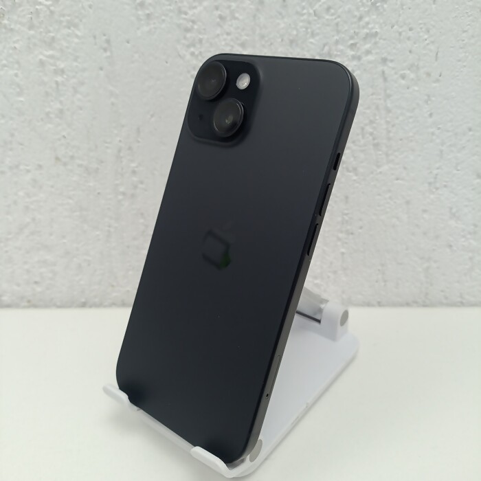 Смартфон Apple iPhone 15 6/128 Черный