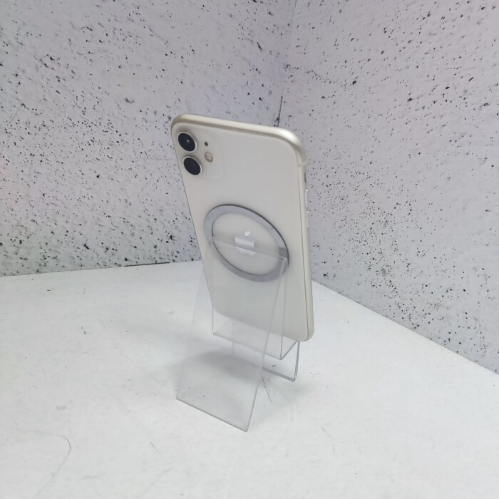 Смартфон Apple iPhone 11 4/128 Белый