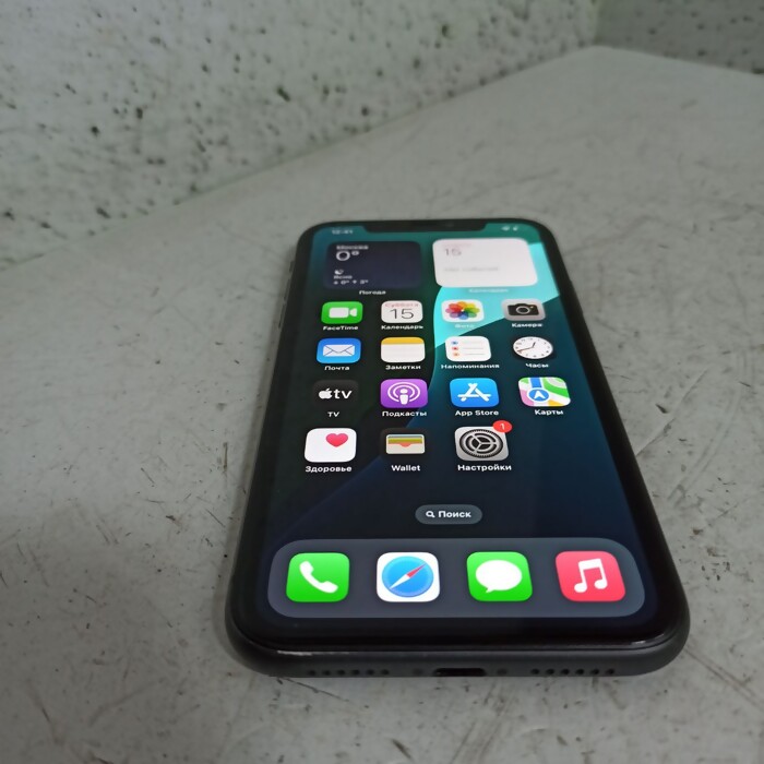 Смартфон Apple iPhone 11 4/64 Черный