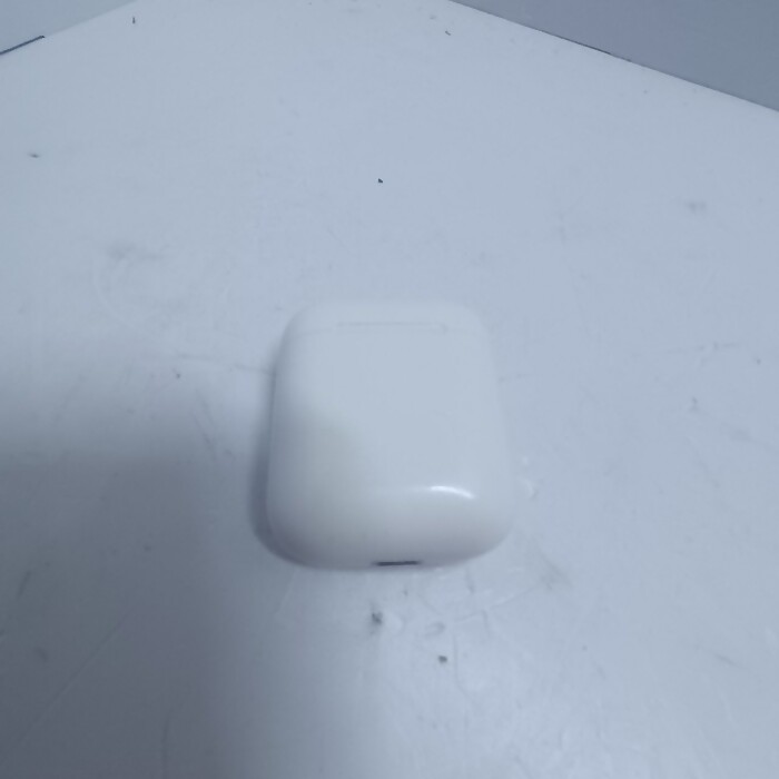 Беспроводные наушники Apple AirPods