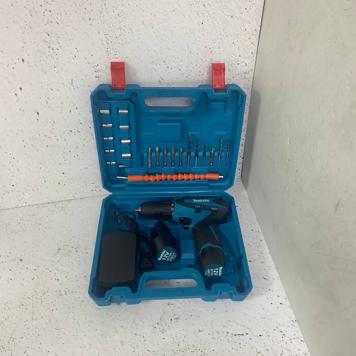 Шуруповерт Makita 12V