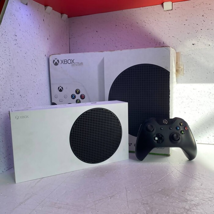 Игровая приставка Microsoft Xbox Series S 512 ГБ
