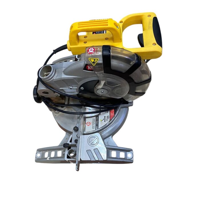 Циркулярная пила Калибр ПТЭ-1400/210М