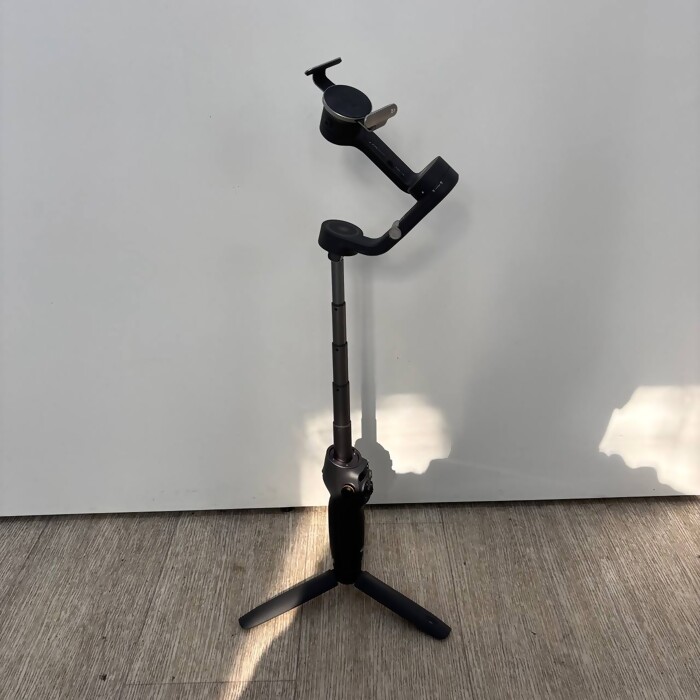 Стабилизатор DJI Osmo Mobile 6