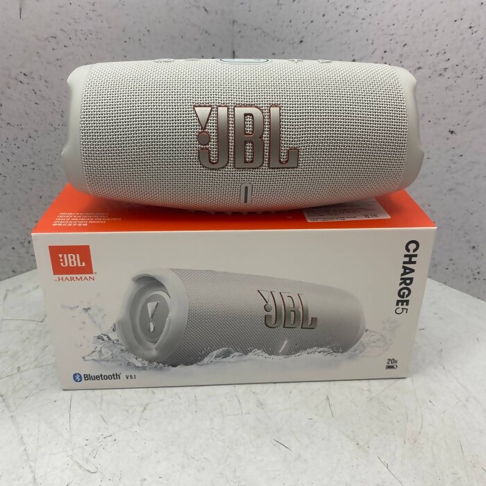 Портативная колонка JBL Charge 5