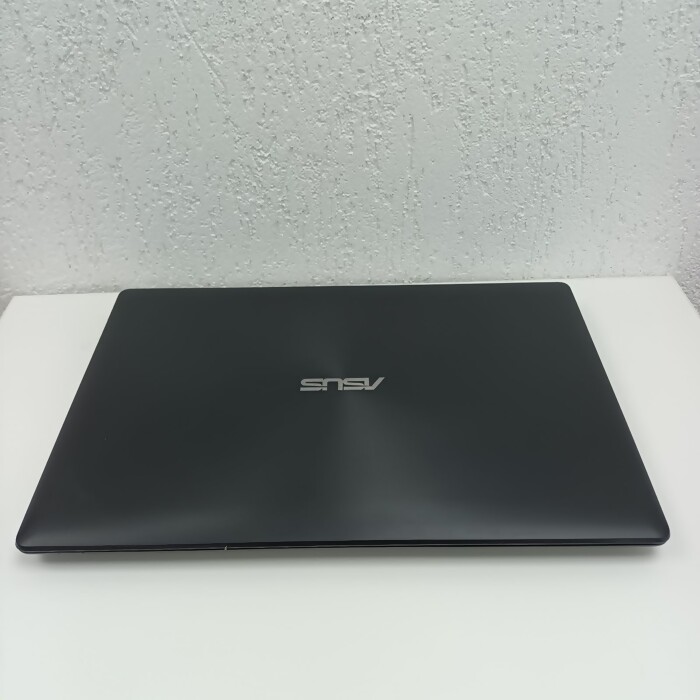 Ноутбук Asus QCWB335