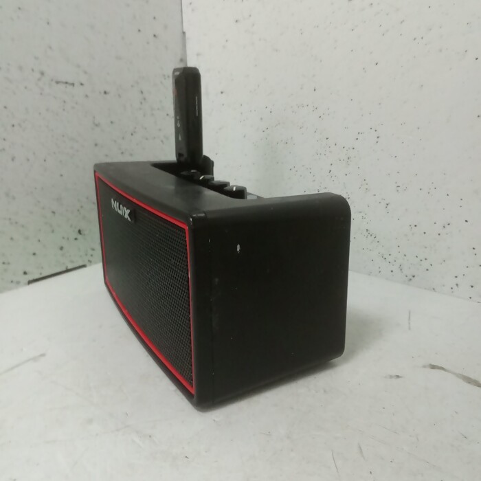 Комбоусилитель Nux Mighty AIR