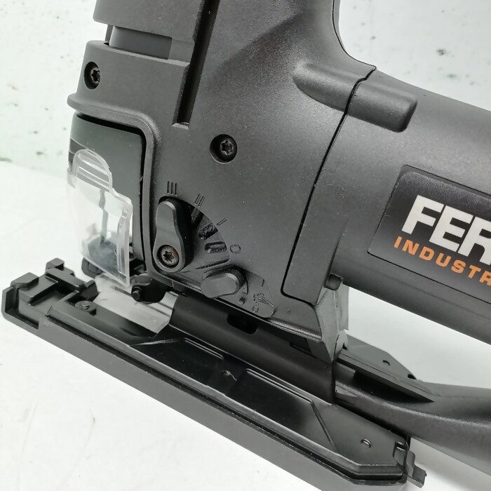 Электролобзик Ferm JSM1025P
