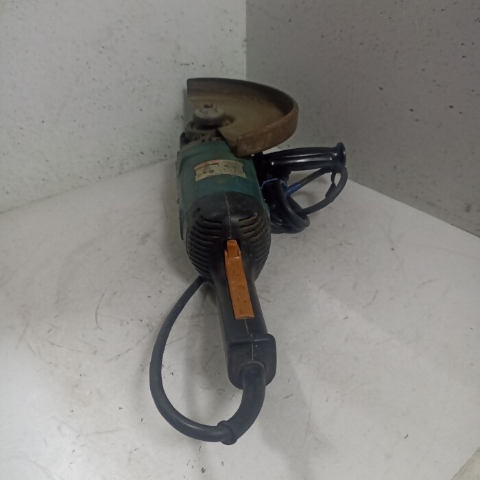 Болгарка Makita 9069S