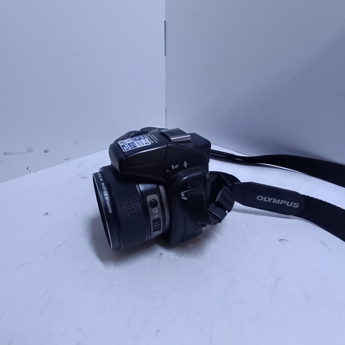 Фотоаппарат Olympus SP-720UZ