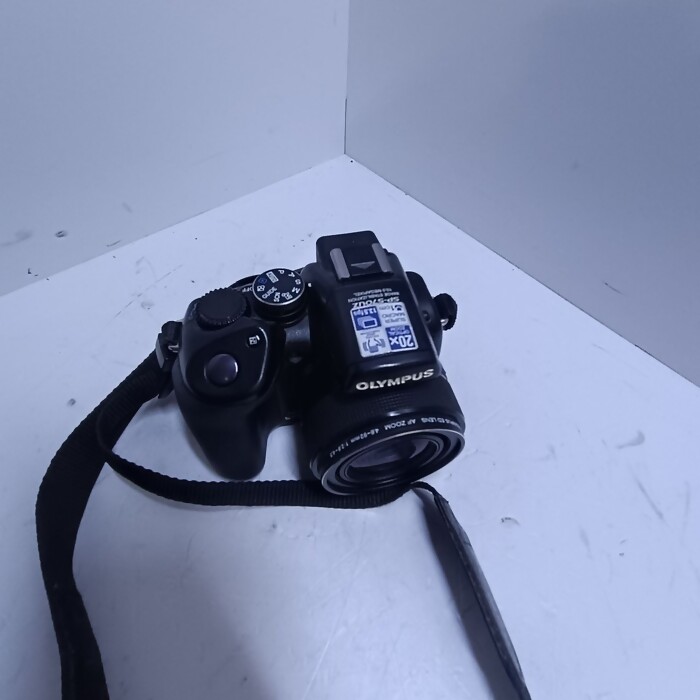 Фотоаппарат Olympus SP-720UZ