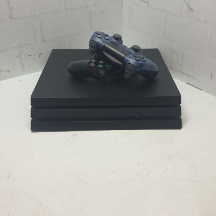 Игровая приставка Sony PlayStation 4 Pro 1TB