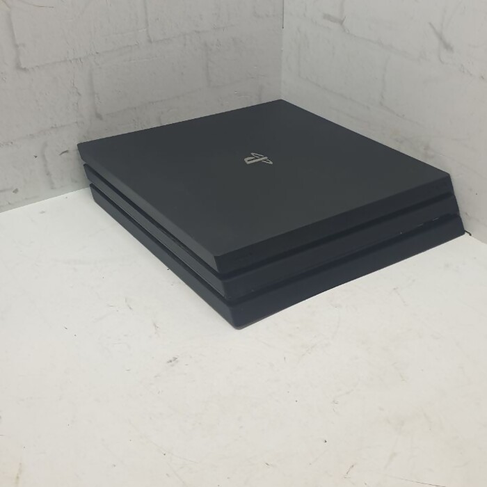 Игровая приставка Sony PlayStation 4 Pro 1TB