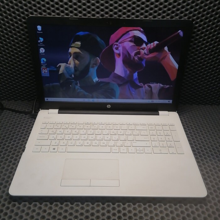 Ноутбук HP 15-rb067ur