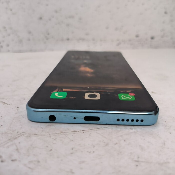 Смартфон Tecno Camon 19 Pro 8/128 Серебристый
