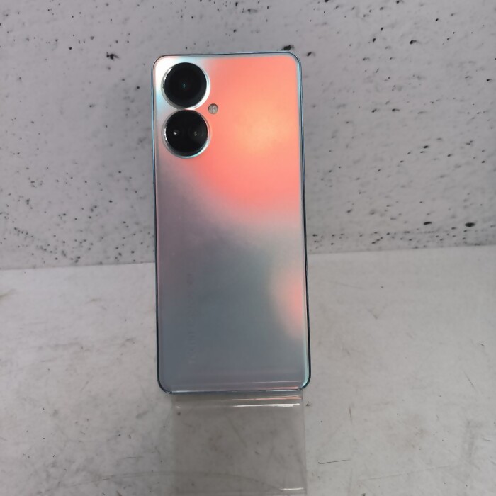 Смартфон Tecno Camon 19 Pro 8/128 Серебристый