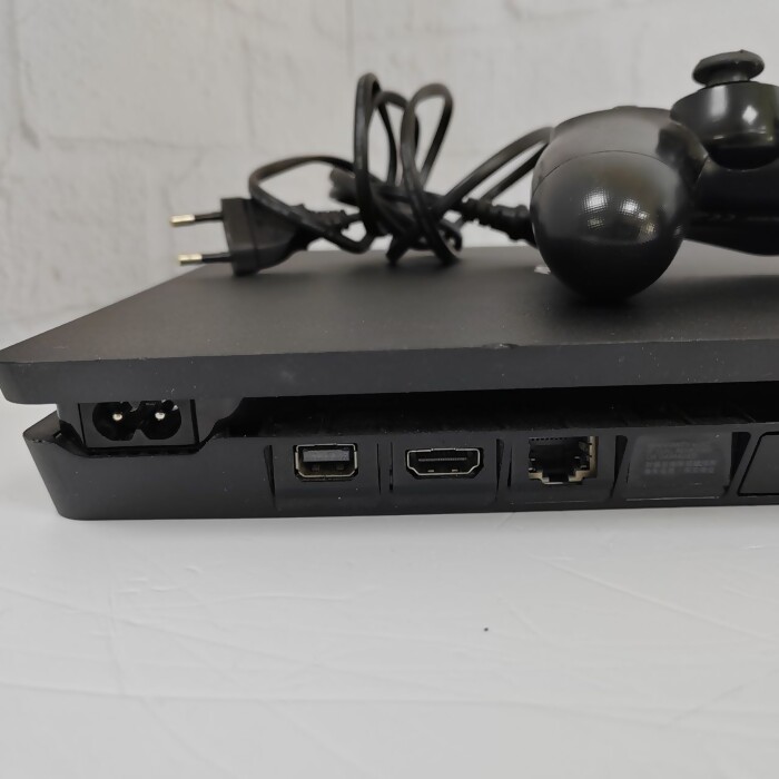 Игровая приставка Sony PS4 Slim 500 GB