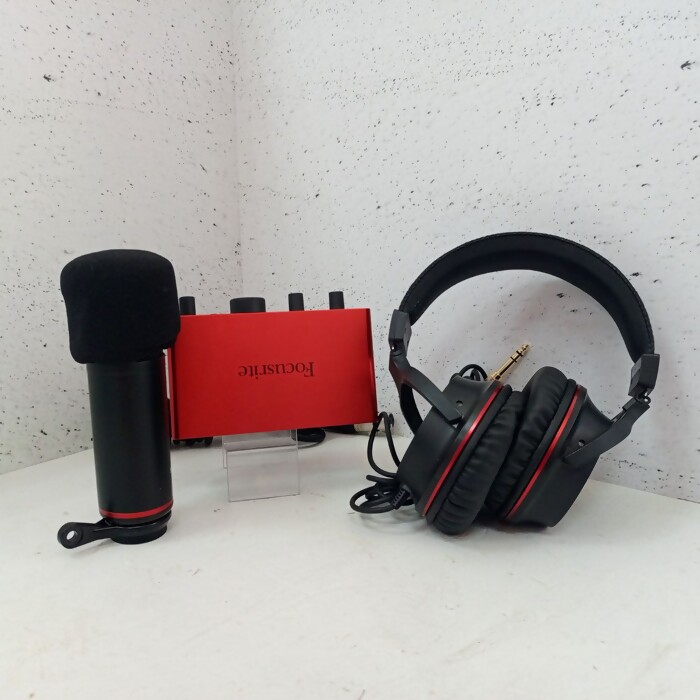 Звуковая карта Steinberg UR12