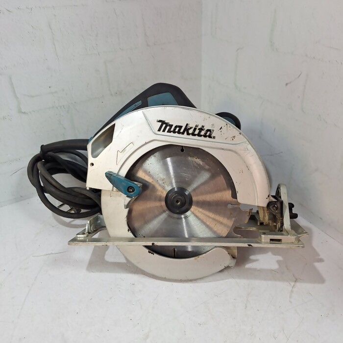 Циркулярная пила Makita HS7600