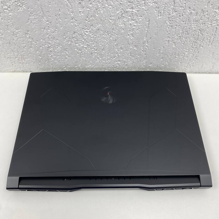 Ноутбук MSI Bravo 15 C7VE-069xry