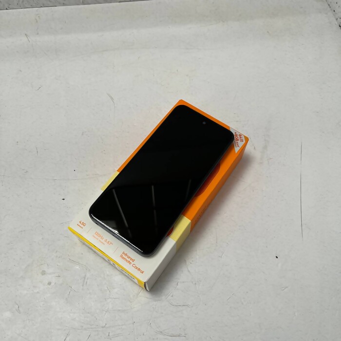 Смартфон Tecno Spark GO 1 4/64 Черный