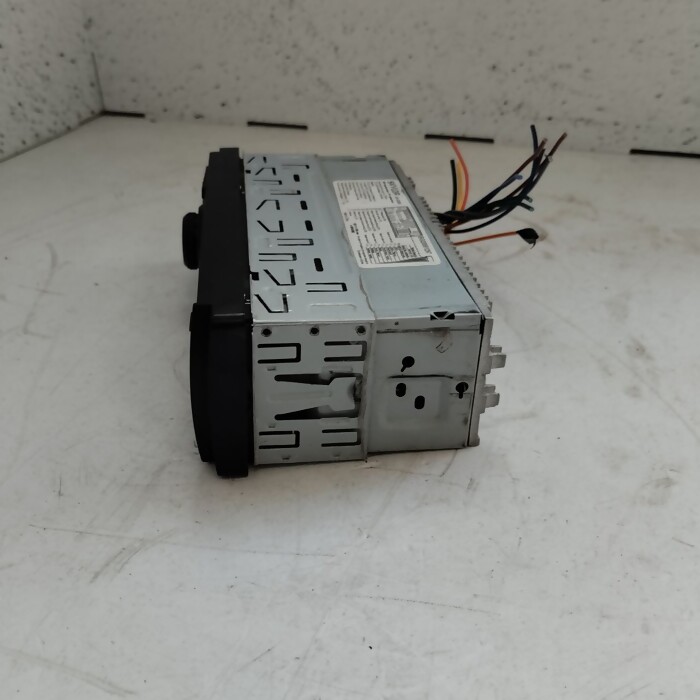 Автомагнитола SKYLOR AV-4300