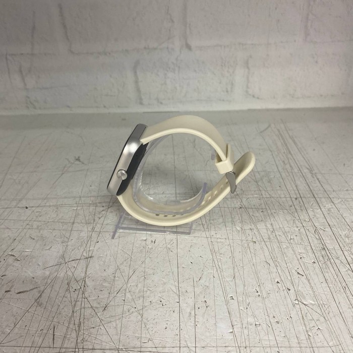 Смарт-часы Infinix Watch 1