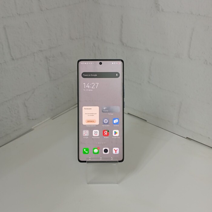 Смартфон Tecno Spark 20 Pro+ 8/256 Белый