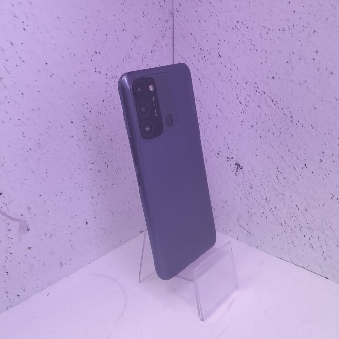 Смартфон Tecno Spark 8C 4/64 Черный
