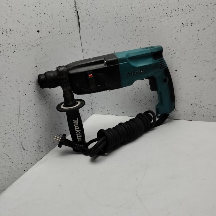 Перфоратор Makite HR2450