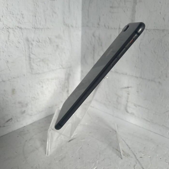 Смартфон Apple iPhone 8 Plus 4/64 Черный