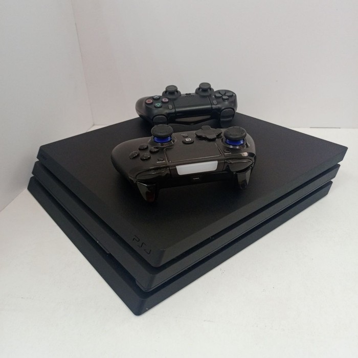 Игровая приставка Sony Play Station 4 Pro 1TB