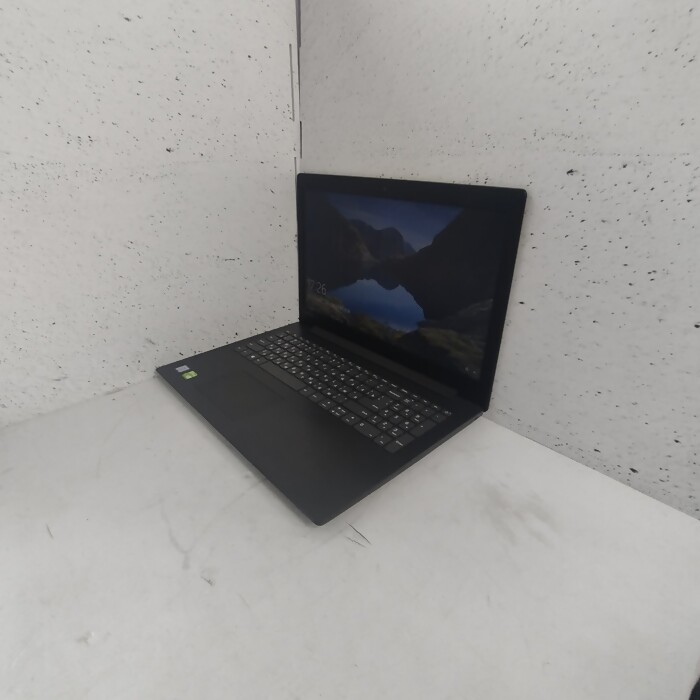 Ноутбук Lenovo IdeaPad 330-15IKB